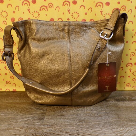 TIGNANELLO NWT Women's Leather Brass Pebble Large Bucket Style Purse - Picture 1 of 14